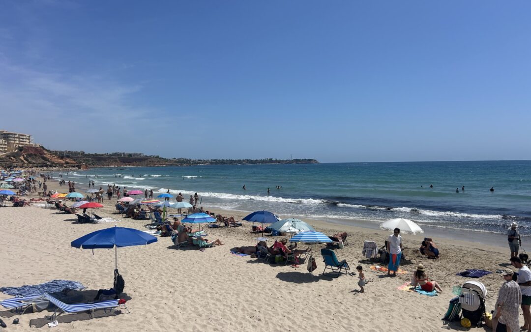 VIVIR EN DEHESA DE CAMPOAMOR: INICIO DEL VERANO 2026